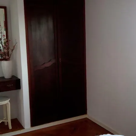 Nyaraló Logra-sol *